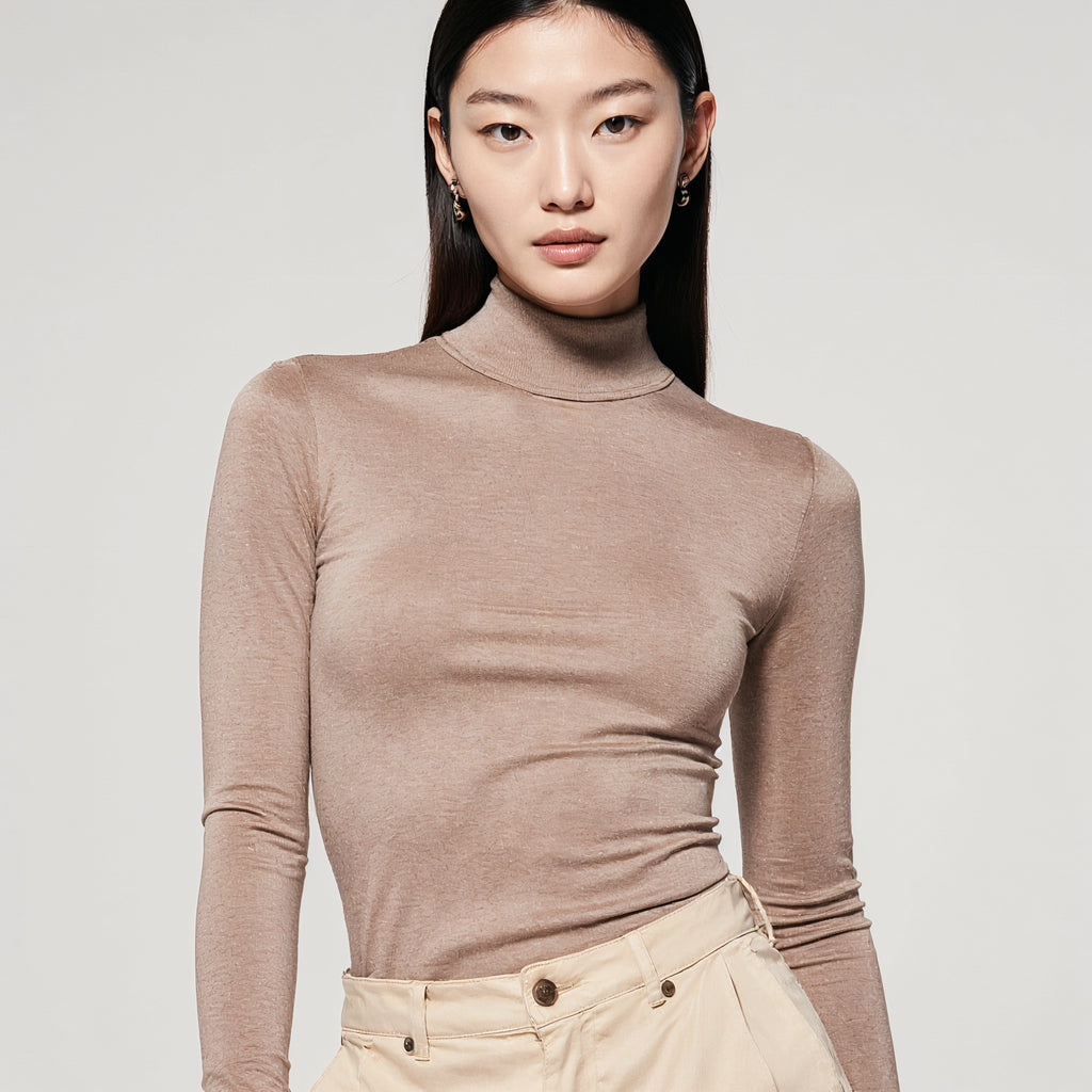 Fitted Turtleneck Top