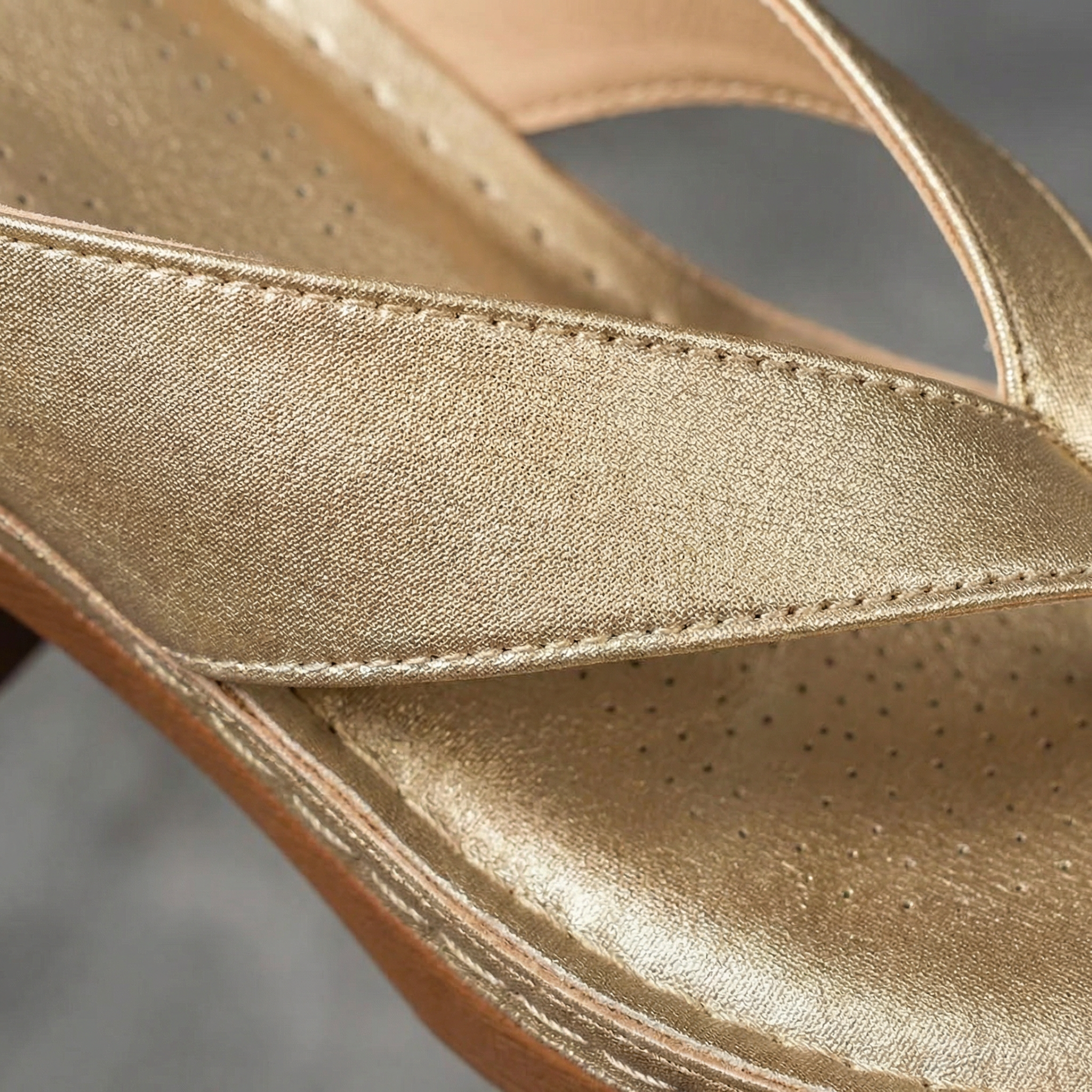 Abigail Heel Sandals - Ergonomic Arch Support, Cushioned Breathable Insole, Non-Slip Rubber Sole